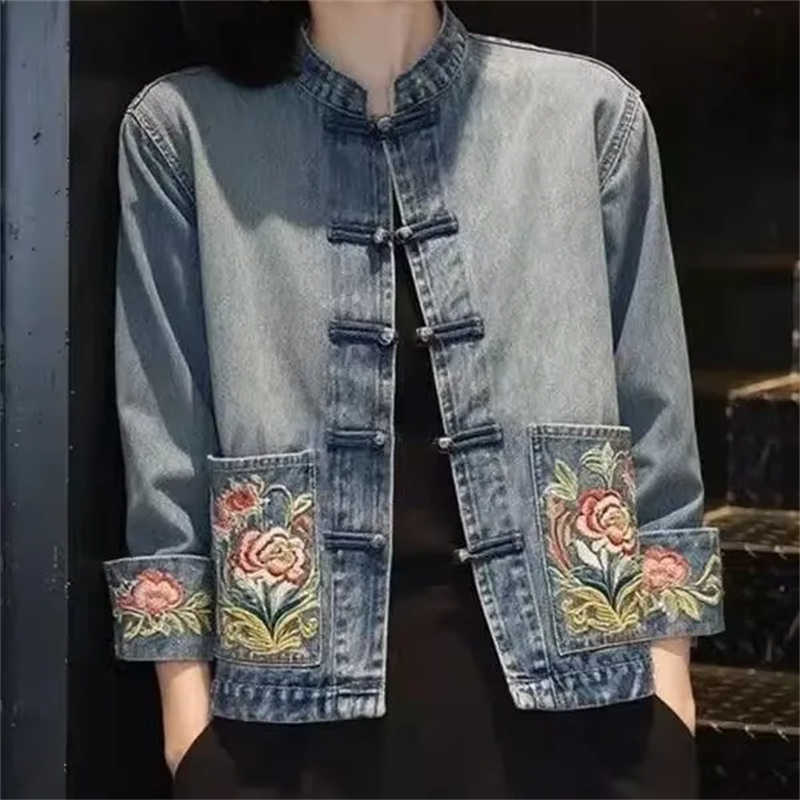 Wiosenno-jesienna, piękna, haf – Embroidery Jeans recenzja i cena